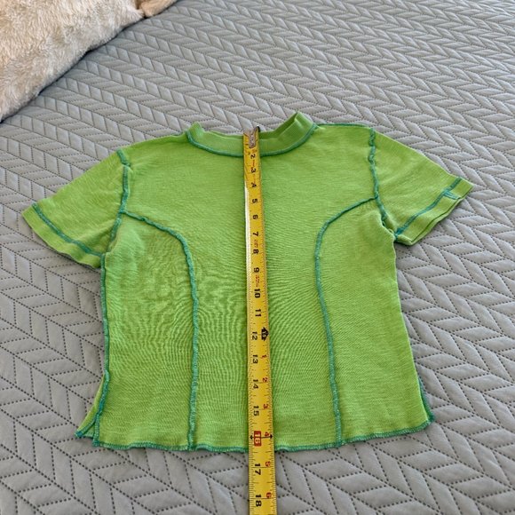 Urban Outfitters Women's Short Sleeve Green BDG Baby Cropped Tee Size S - Picture 4 of 6